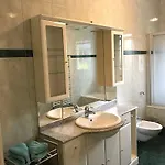 Theresa Apartmanhotel 3*
