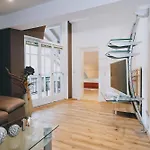 Theresa Apartmanhotel 3*