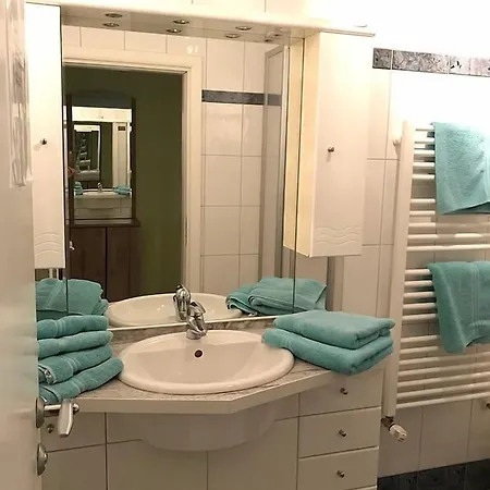 Theresa Апарт-отель 3*