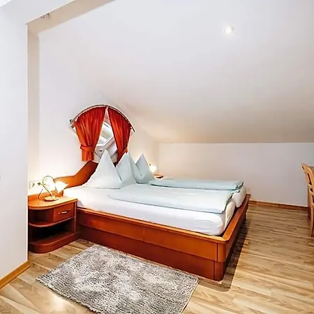 Theresa Aparthotel