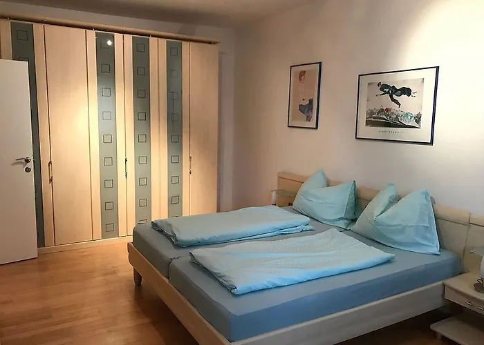 Theresa Apartahotel 3*